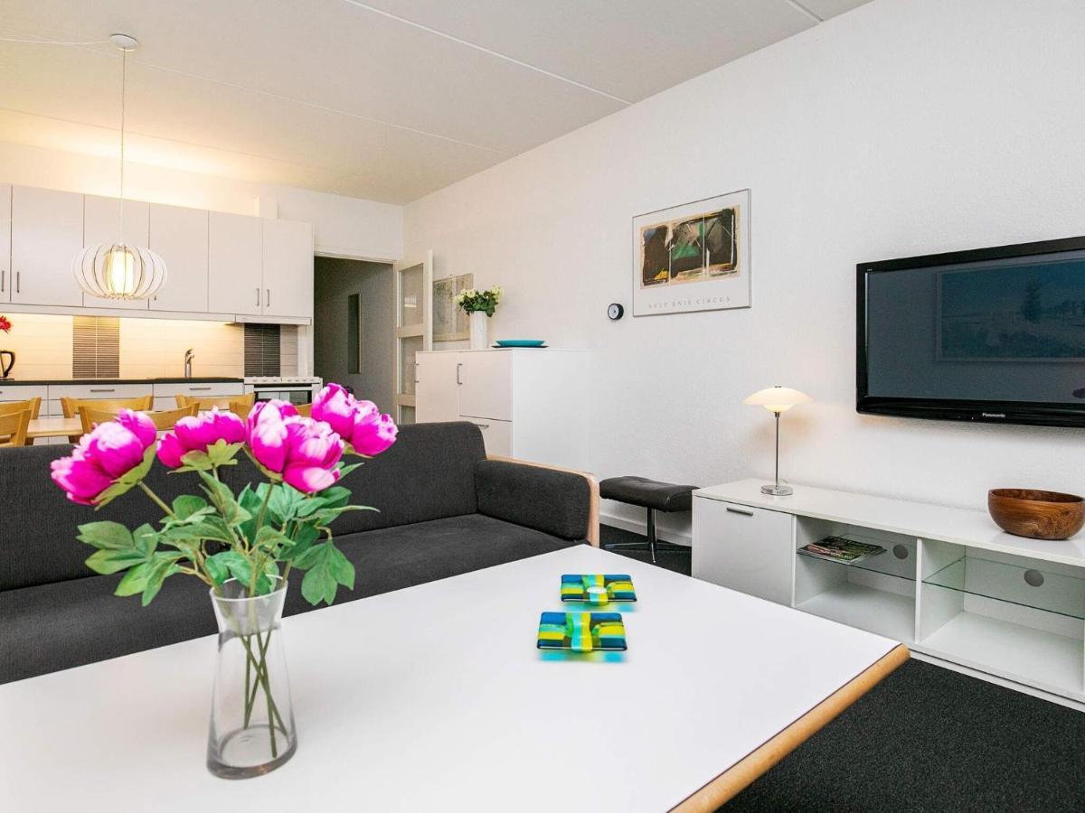 Apartment X