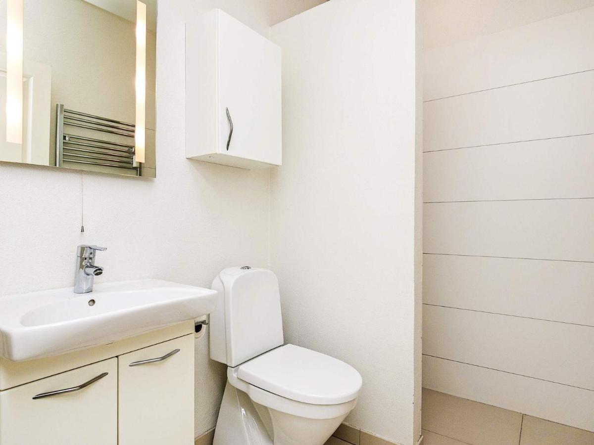 Apartment X *